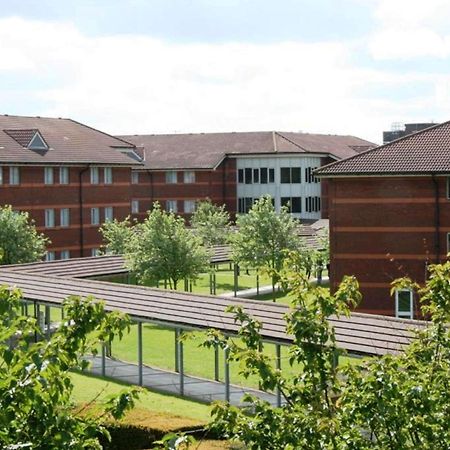 Hotel Yarnfield Park Training And Conference Centre Stone  Exteriér fotografie